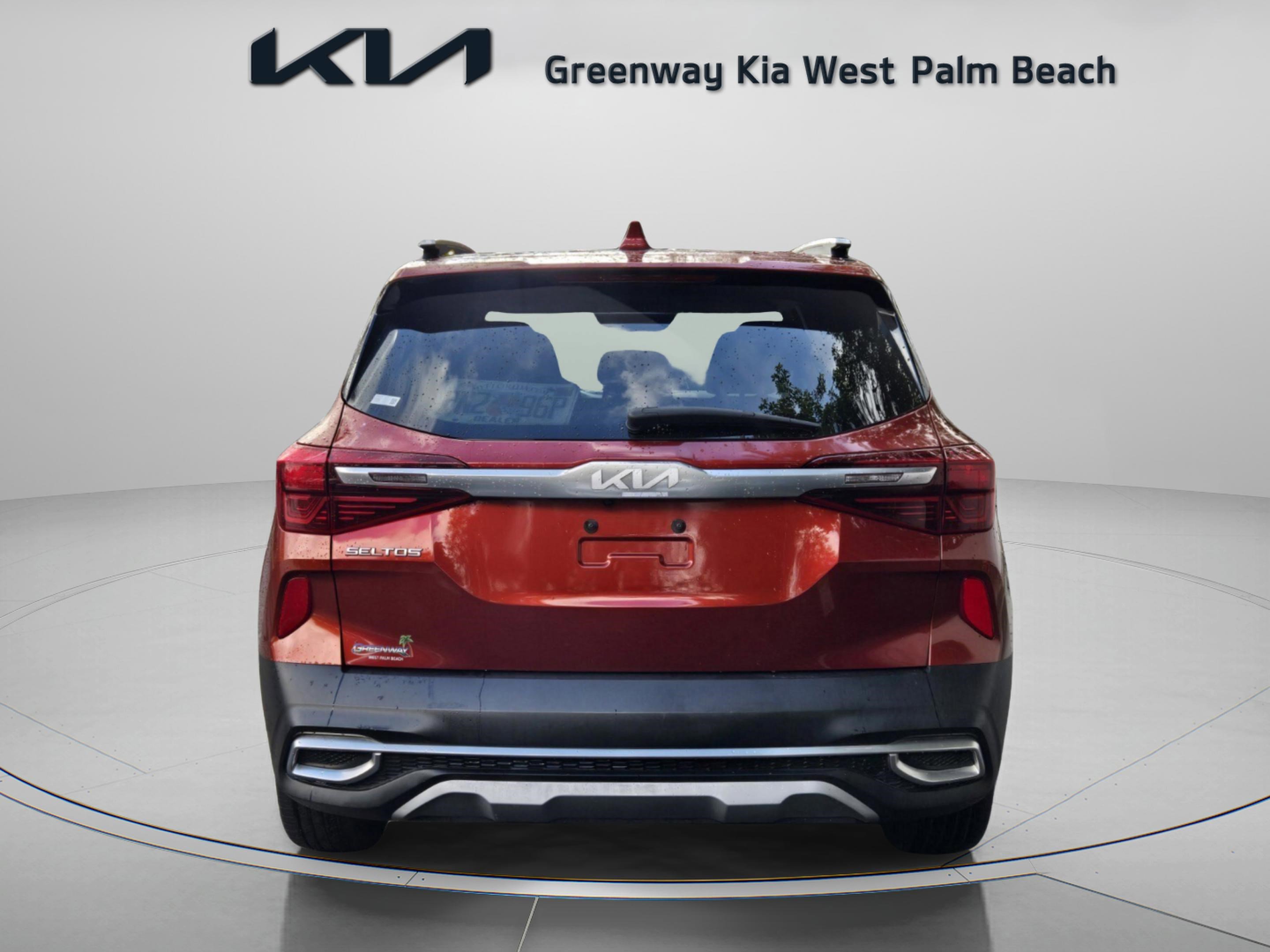 Used 2023 Kia Seltos S w/ Navigation Package image 6