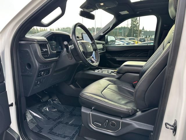 Certified 2024 Ford Expedition Max Platinum image 9