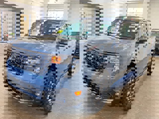 New 2025 Ford Maverick XLT image 11