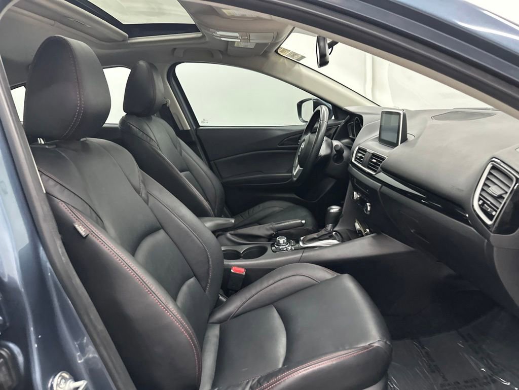 Used 2016 MAZDA MAZDA3 i Grand Touring FWD image 23