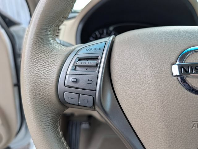 Used 2013 Nissan Altima 2.5 SV FWD image 19