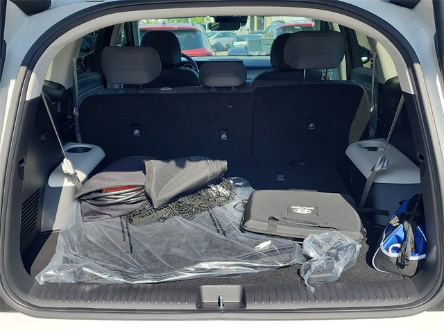 New 2026 Hyundai Ioniq 9 SEL image 8