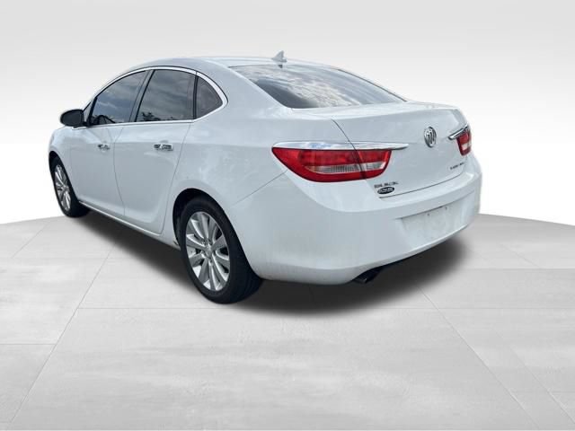 Used 2013 Buick Verano FWD image 5