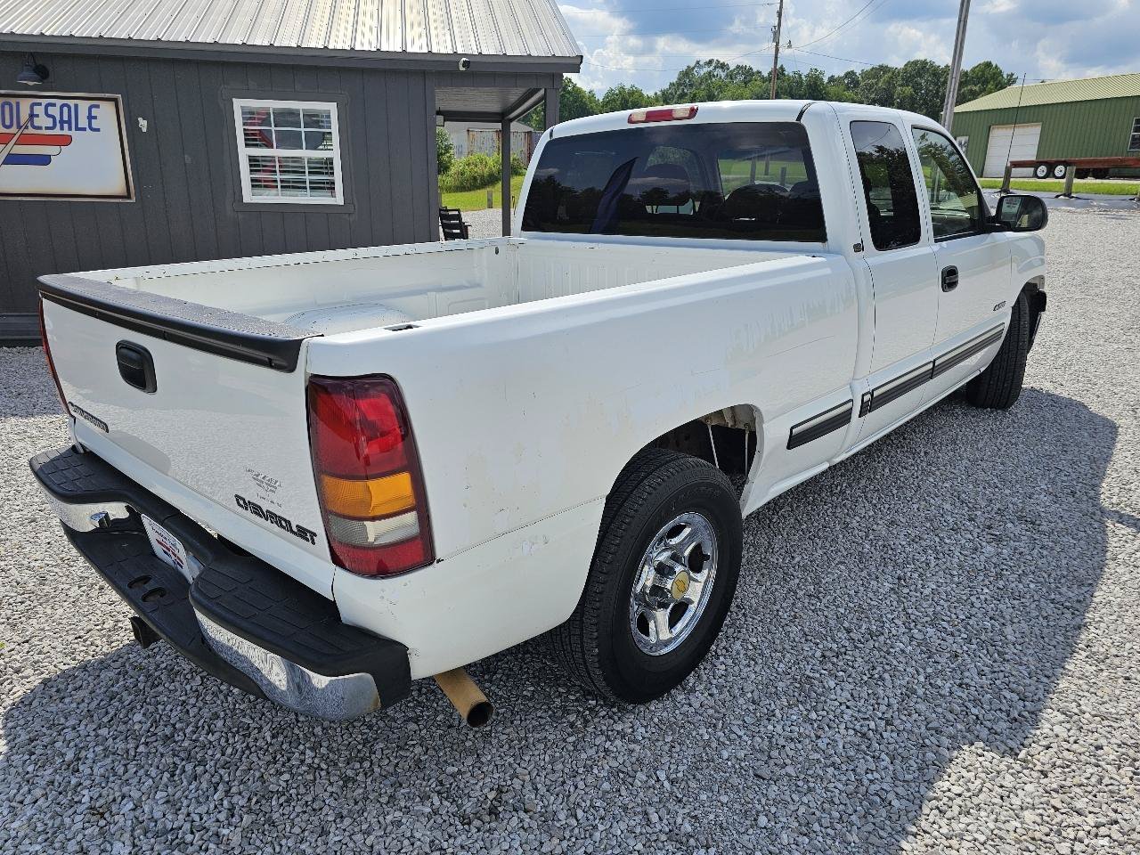 Used 2000 Chevrolet Silverado 1500 LS RWD image 10