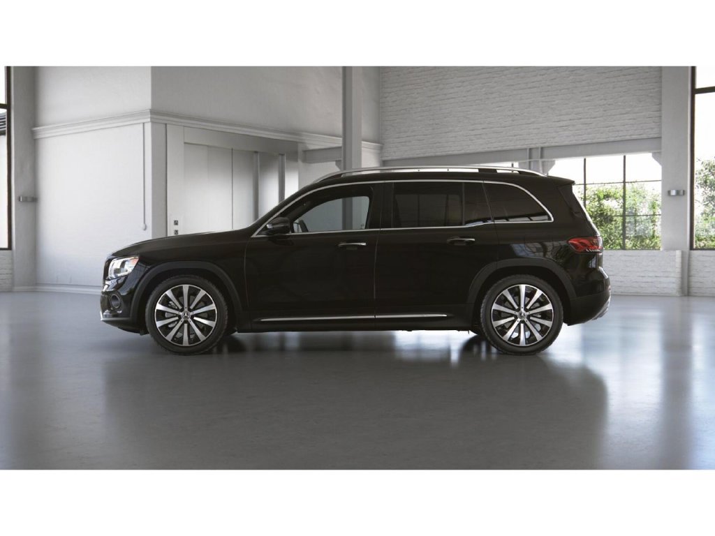 Used 2022 Mercedes-Benz GLB 250 4MATIC image 35