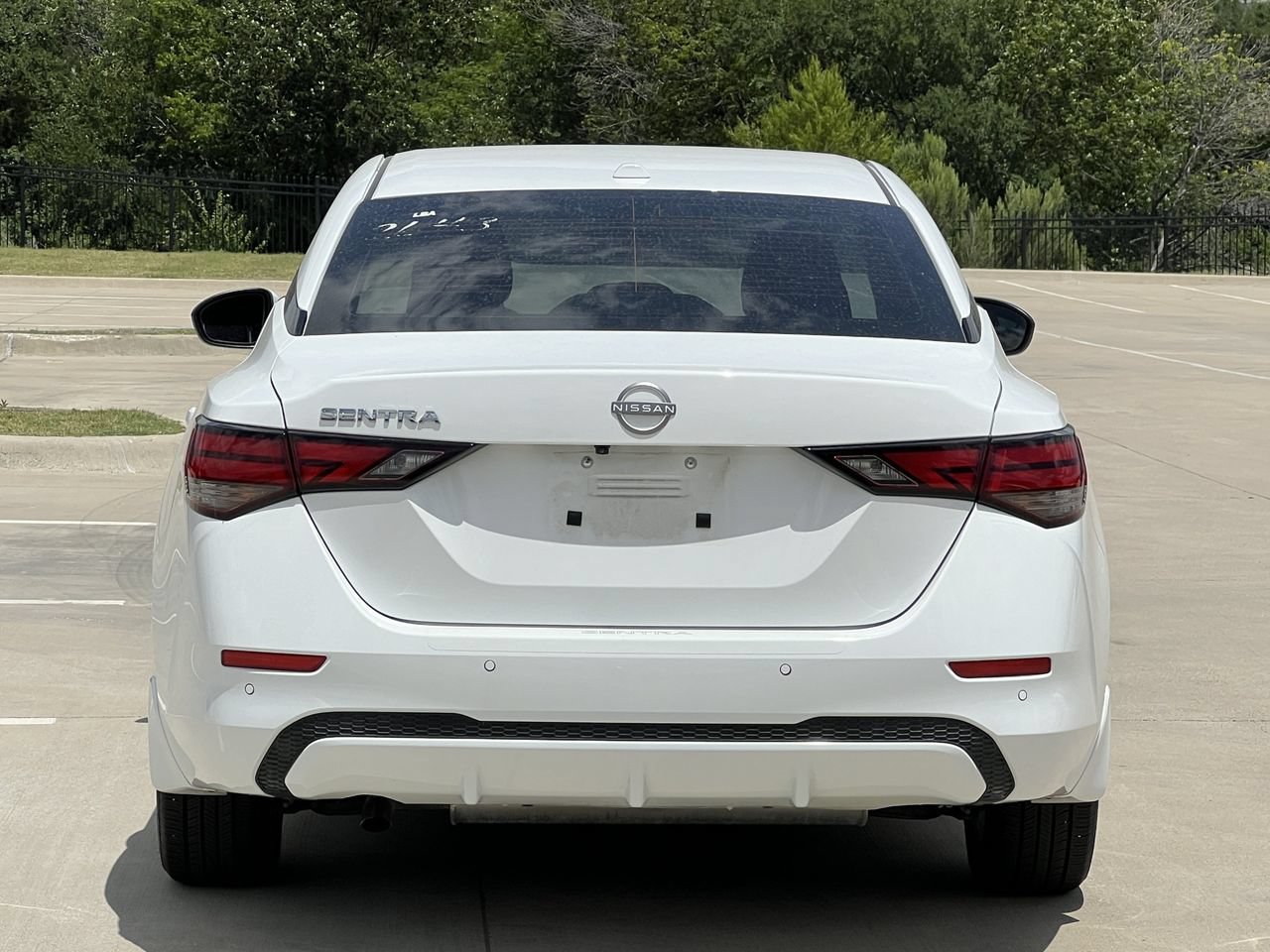 Certified 2025 Nissan Sentra SV w/ All-Weather Package FWD image 4