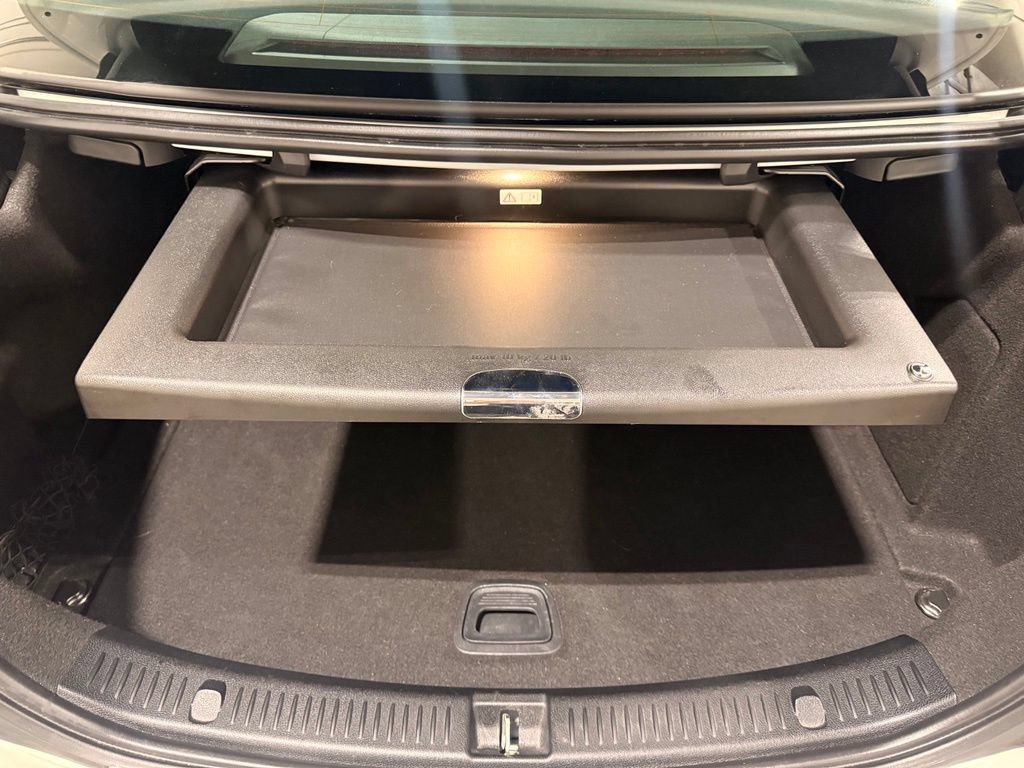 Used 2022 Mercedes-Benz E 350 Sedan w/ AMG Line Exterior image 10