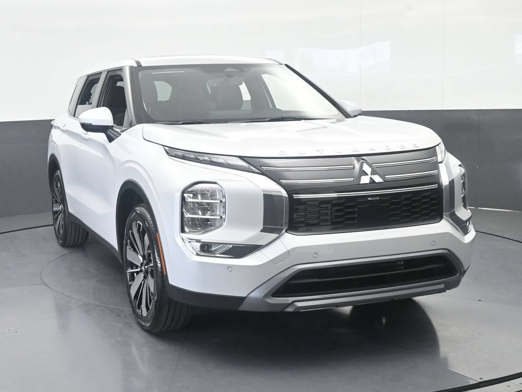 New 2026 Mitsubishi Outlander SE FWD image 9