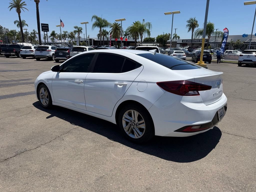 Used 2019 Hyundai Elantra SEL w/ Cargo Package FWD image 4