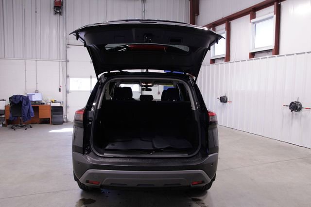 Used 2023 Nissan Rogue SV image 19