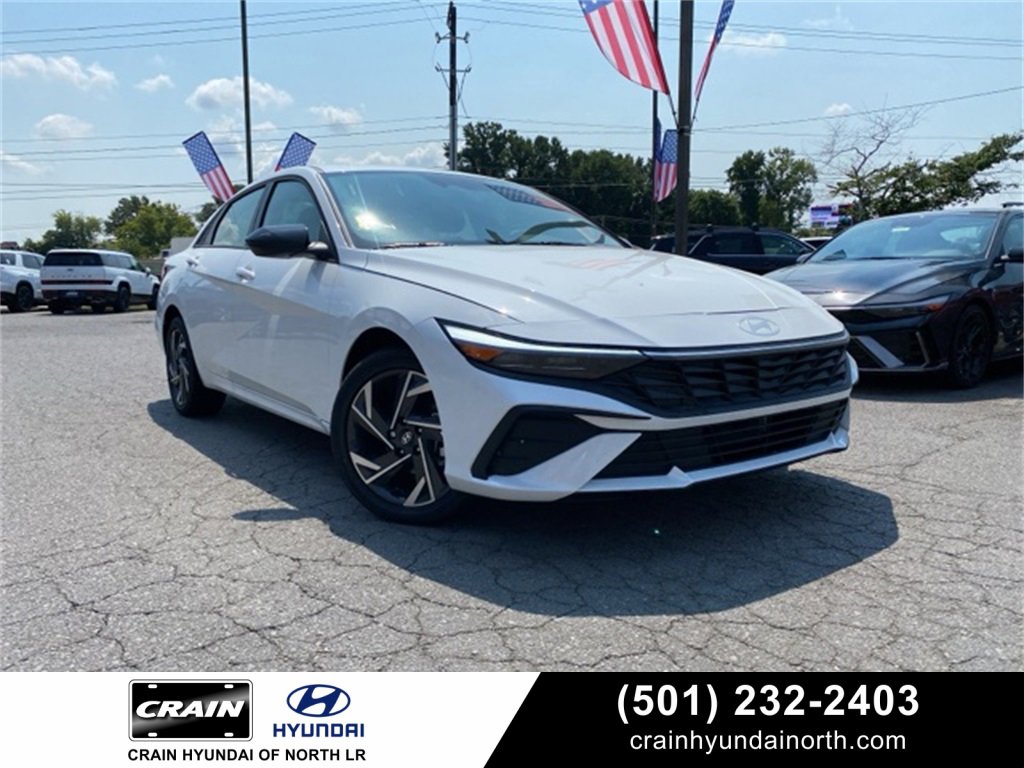 New 2025 Hyundai Elantra SEL