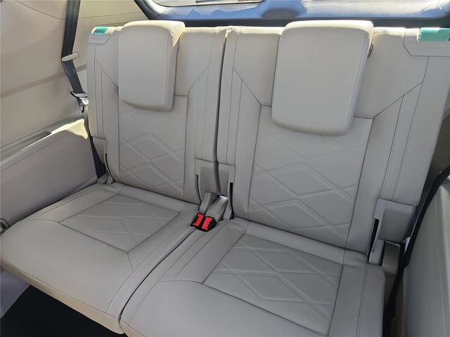 New 2026 Volkswagen Atlas SE image 9