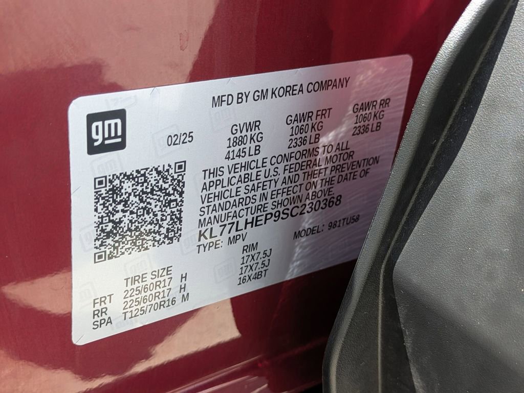 Used 2025 Chevrolet Trax LT w/ LT Convenience Package FWD image 21