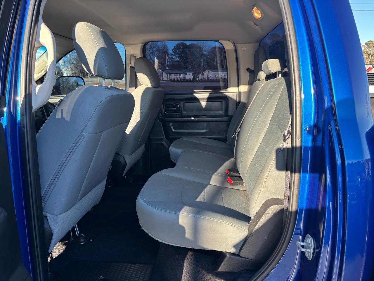 Used 2018 RAM 2500 Tradesman w/ Chrome Appearance Group image 11