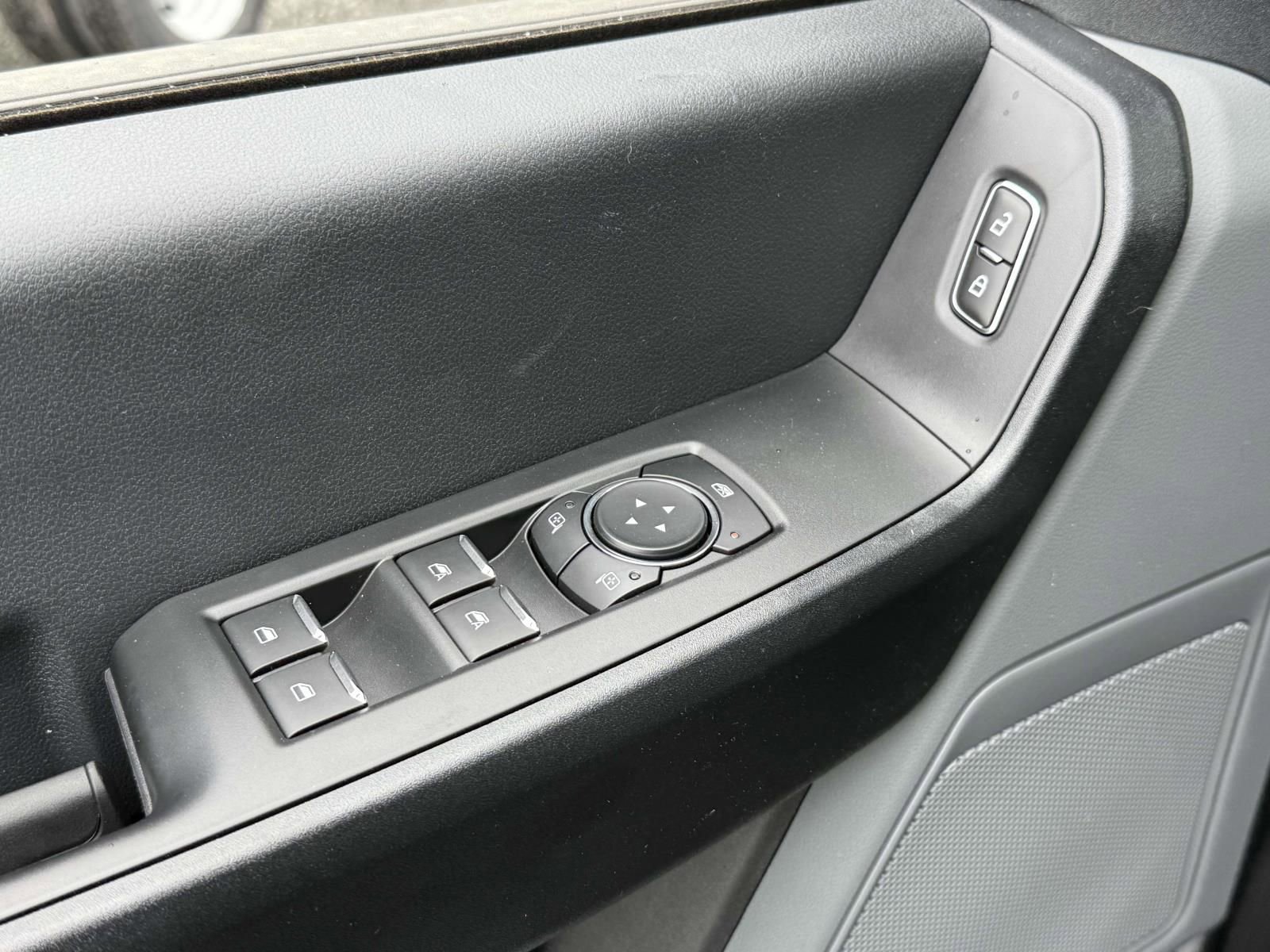 New 2025 Ford F550 4x4 SuperCab Super Duty image 18