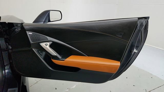 Certified 2015 Chevrolet Corvette Z06 w/ 3LZ Preferred Equipment Group image 18