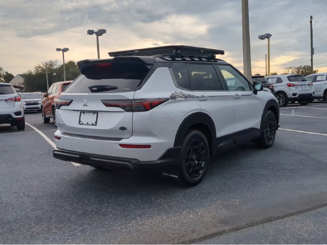 New 2026 Mitsubishi Outlander AWD image 6