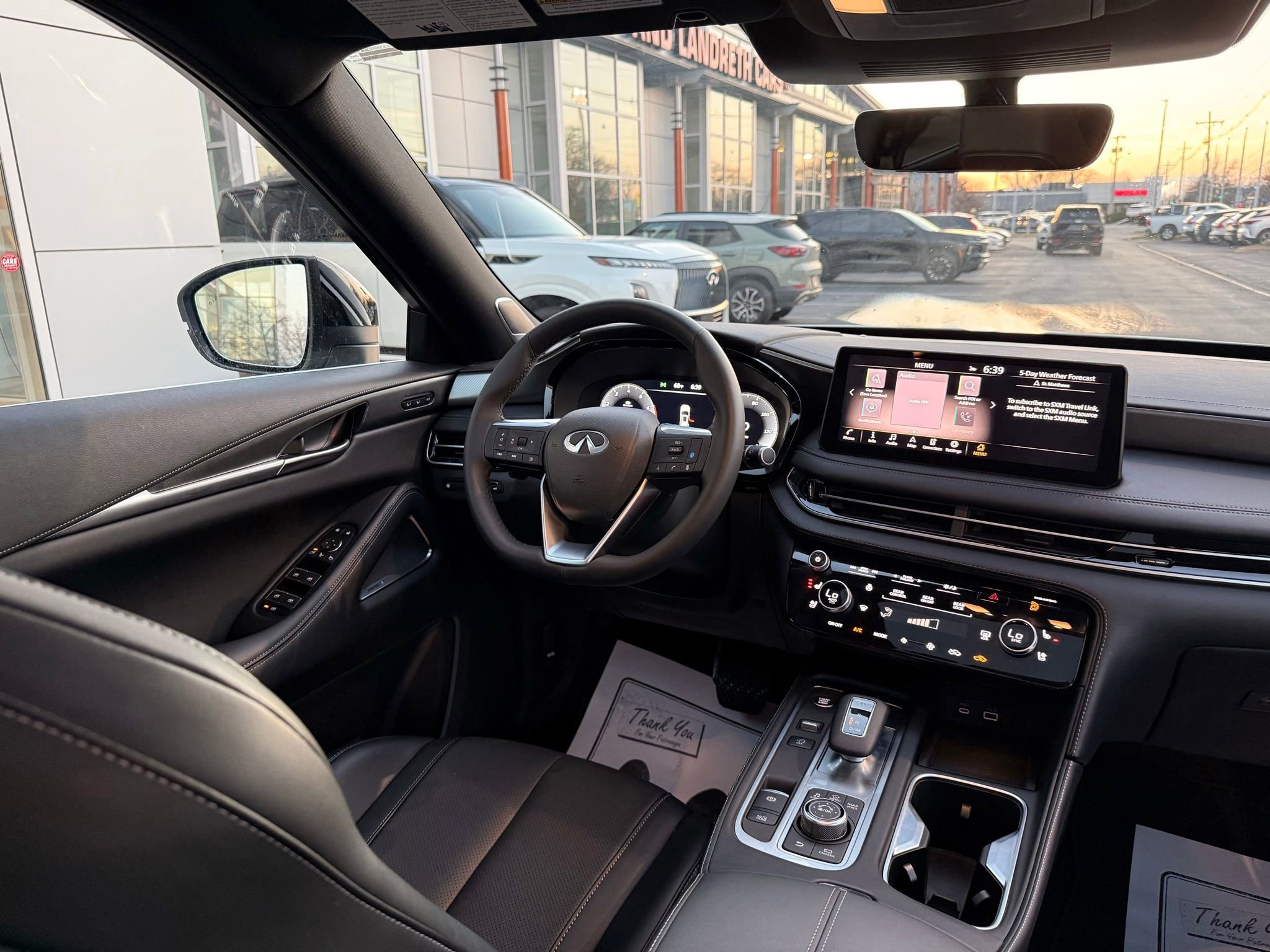 Used 2025 INFINITI QX60 Luxe w/ Black Edition image 31