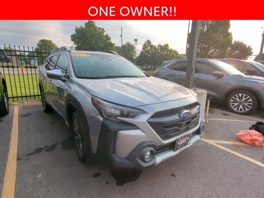 Used 2024 Subaru Outback Touring XT AWD/4WD image 3