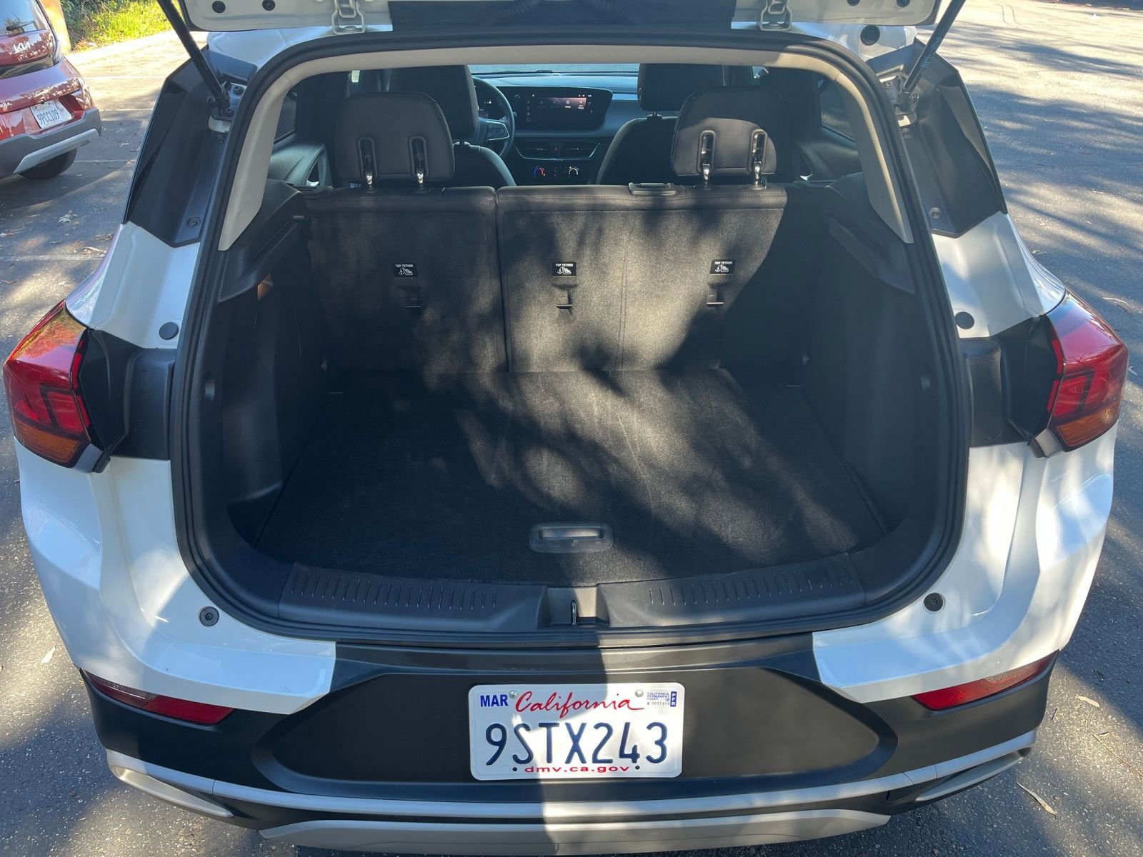 Used 2025 Buick Encore GX Preferred image 29