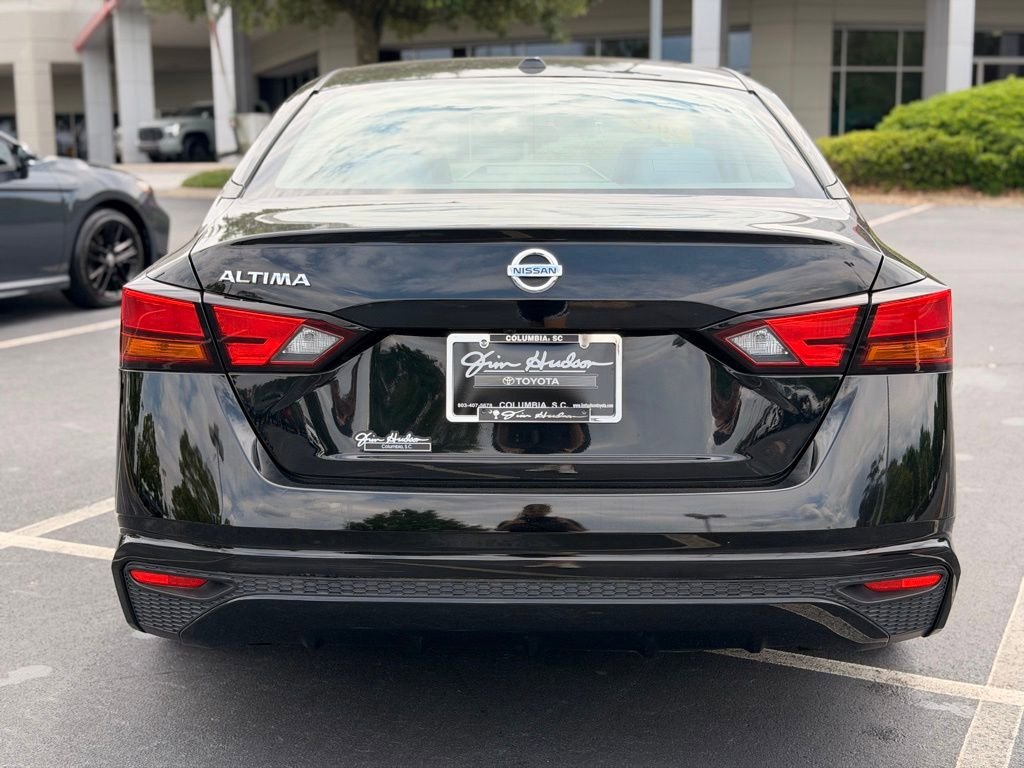 Used 2019 Nissan Altima 2.5 S FWD image 13