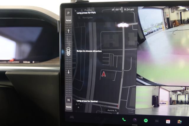 Used 2022 Tesla Model X AWD/4WD image 32