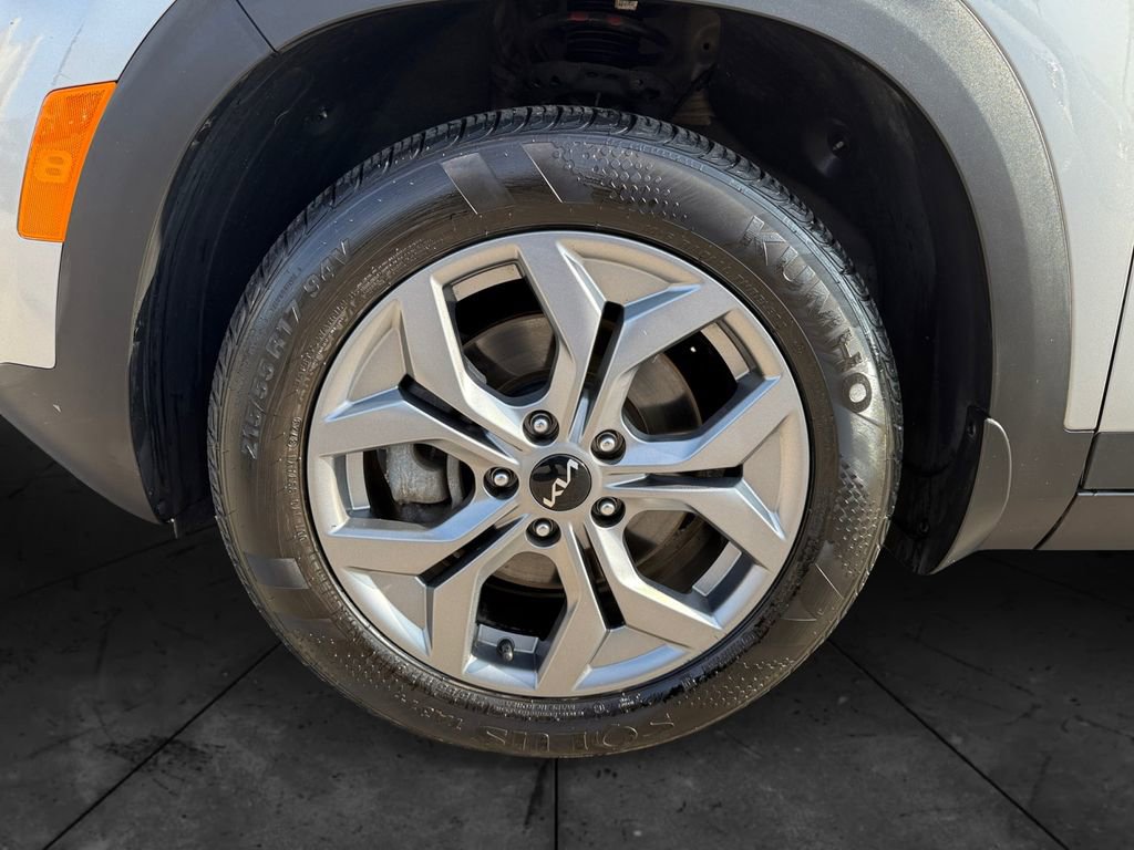 Used 2024 Kia Seltos S image 14