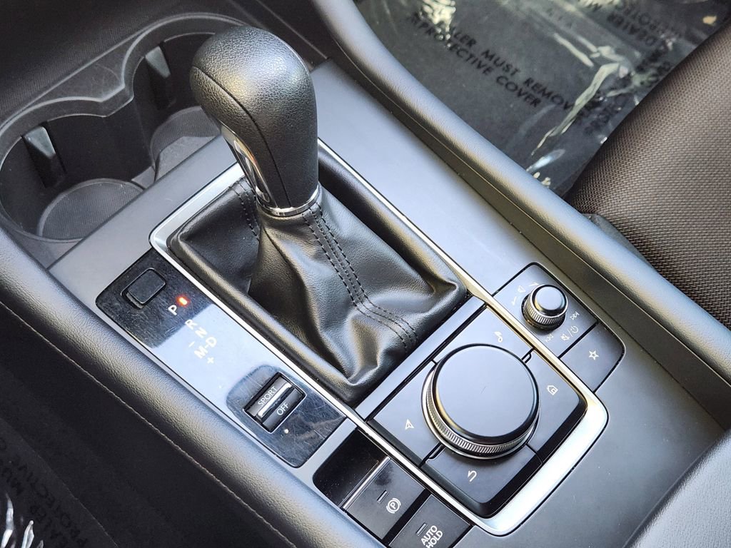 Used 2022 MAZDA MAZDA3 s image 11