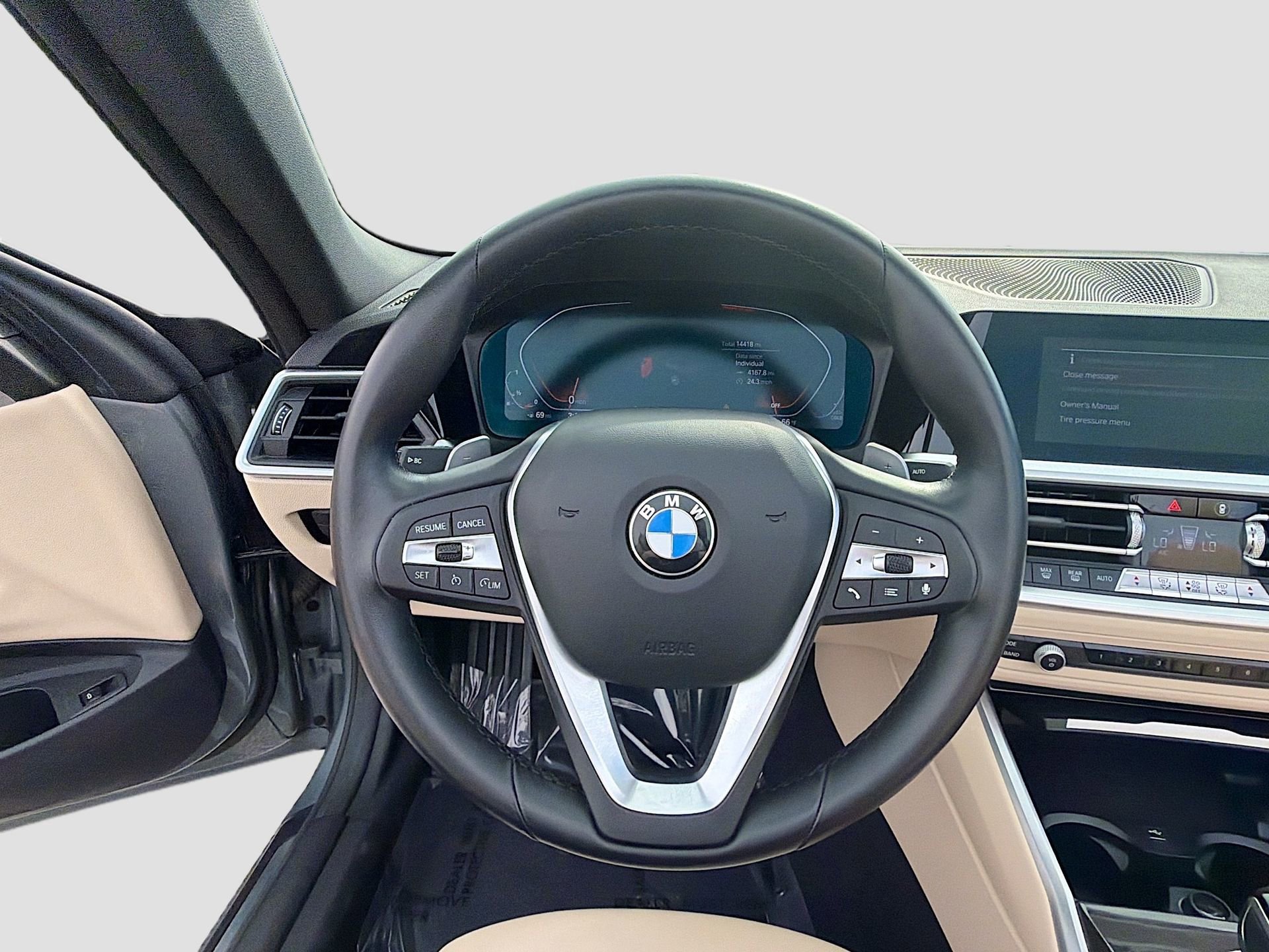 Used 2023 BMW 430i Convertible w/ Convenience Package image 40