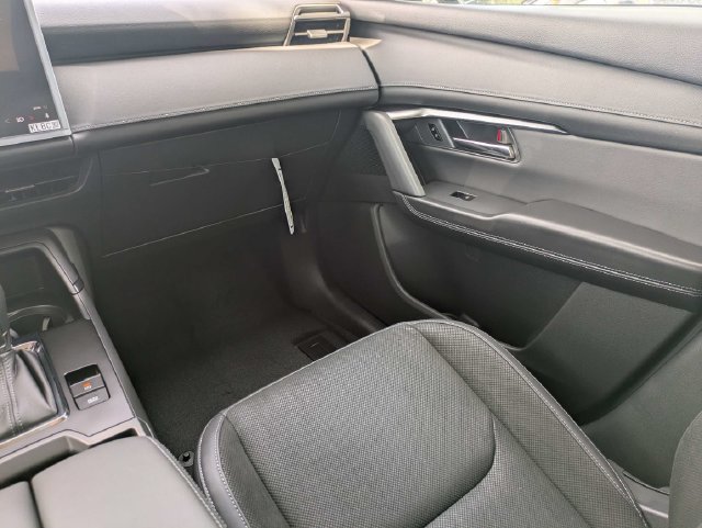New 2026 MAZDA CX-5 Preferred AWD/4WD image 17