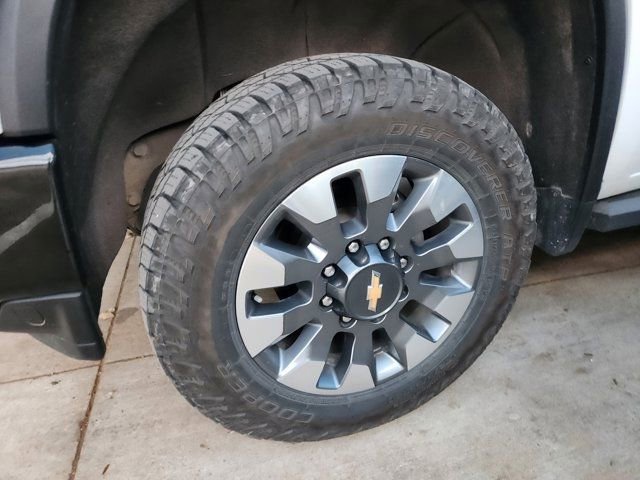 Used 2022 Chevrolet Silverado 2500 Custom w/ Gooseneck/5TH Wheel Package image 9