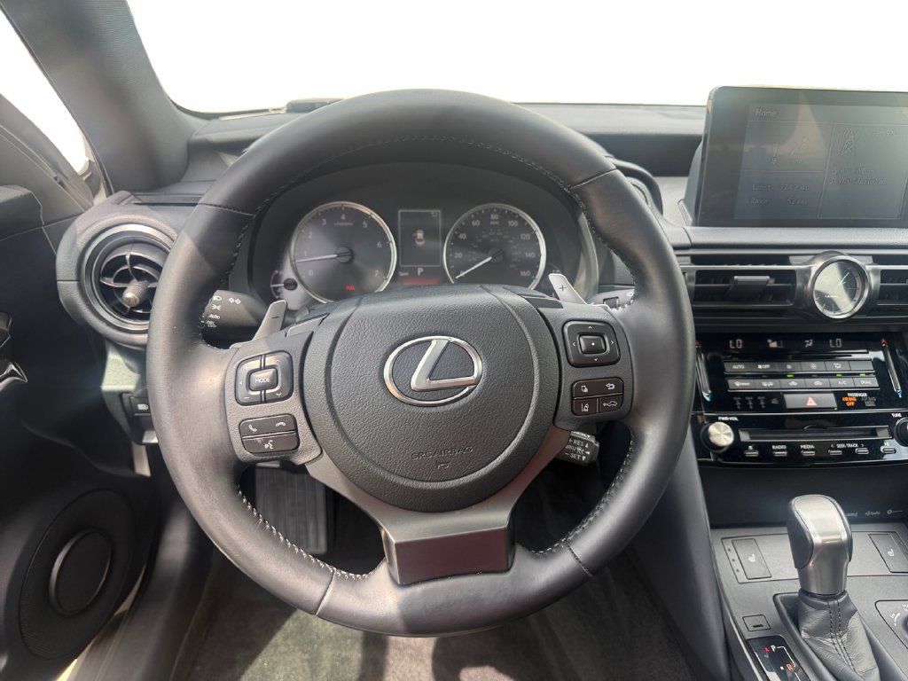 Used 2024 Lexus IS 350 F Sport RWD image 13