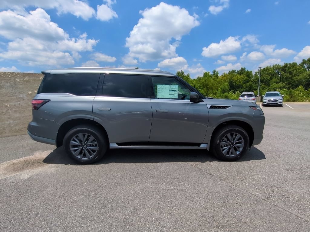 New 2027 INFINITI QX80 Pure RWD image 3