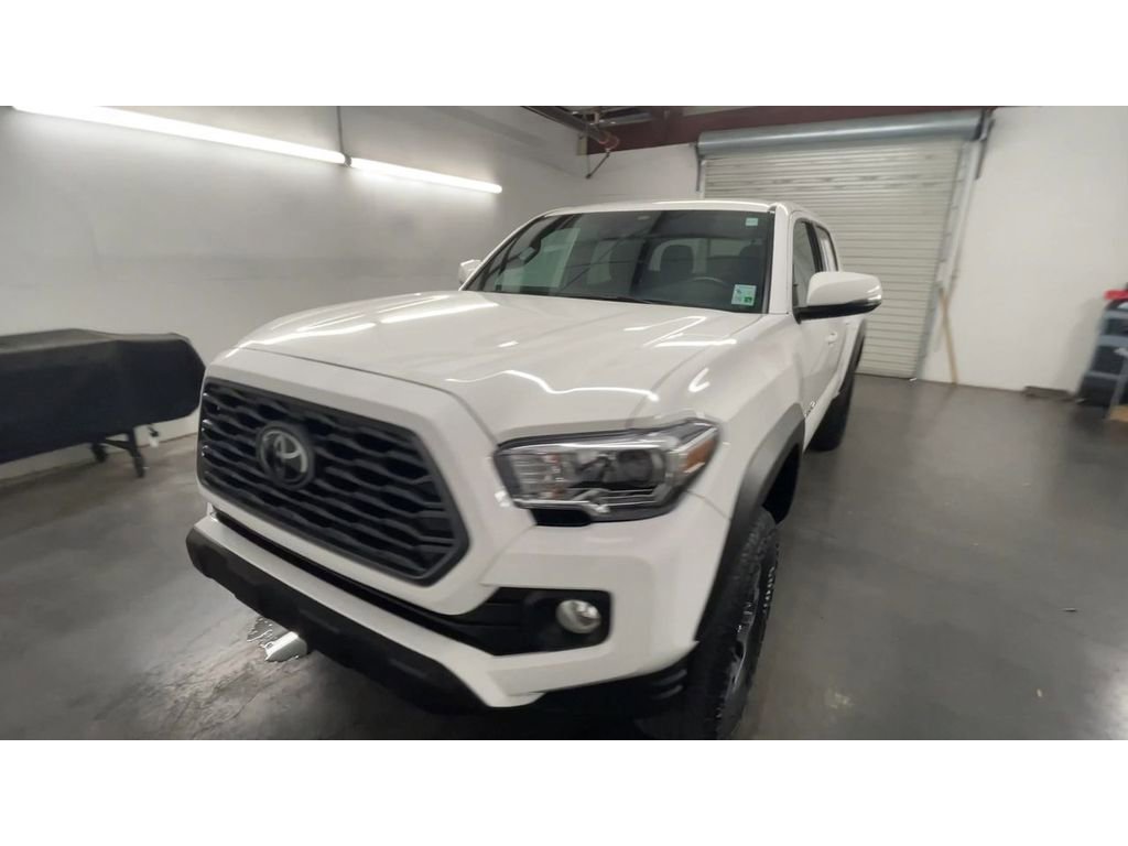 Used 2023 Toyota Tacoma TRD Off-Road image 4