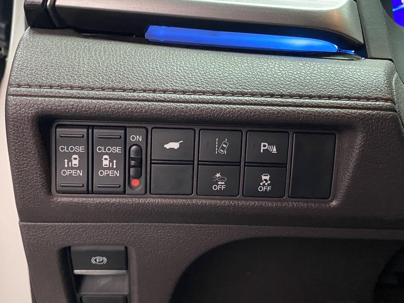 Used 2018 Honda Odyssey Elite image 30