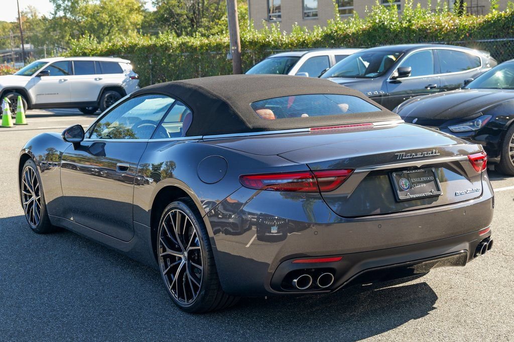 New 2026 Maserati GranCabrio Modena image 5