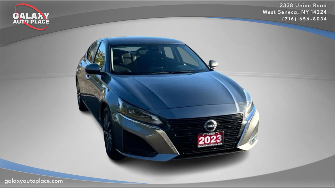 Used 2023 Nissan Altima 2.5 SV image 3