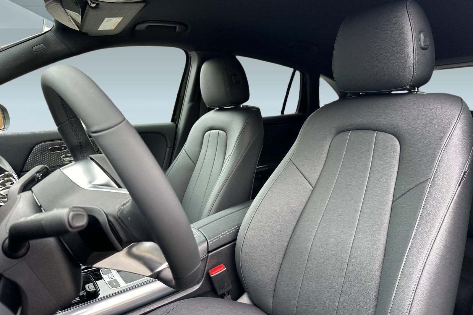 Used 2026 Mercedes-Benz GLA 250 image 5