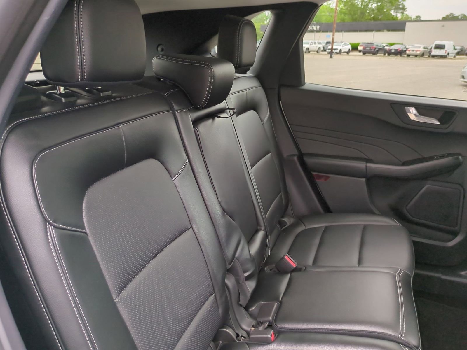 Used 2022 Ford Escape SEL FWD image 27