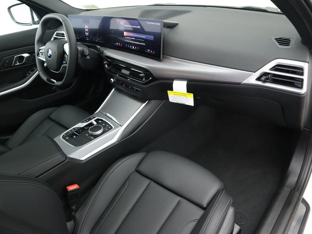 Certified 2025 BMW 330i Sedan w/ Convenience Package image 19