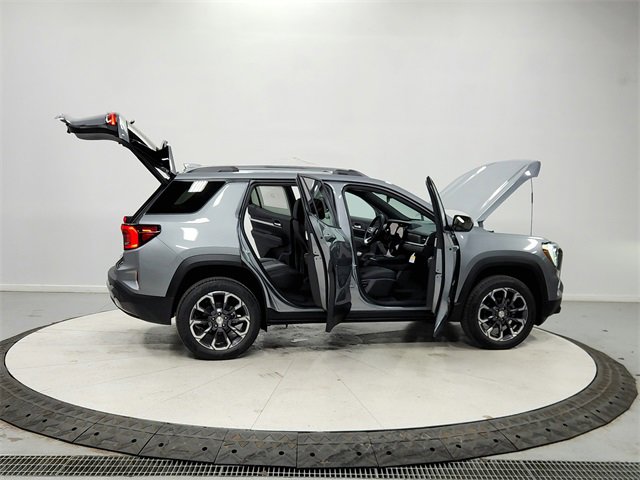 New 2026 GMC Terrain Elevation w/ Elevation Premium Package image 16