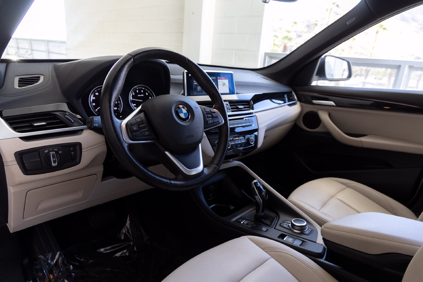 Used 2021 BMW X1 xDrive28i AWD/4WD image 15