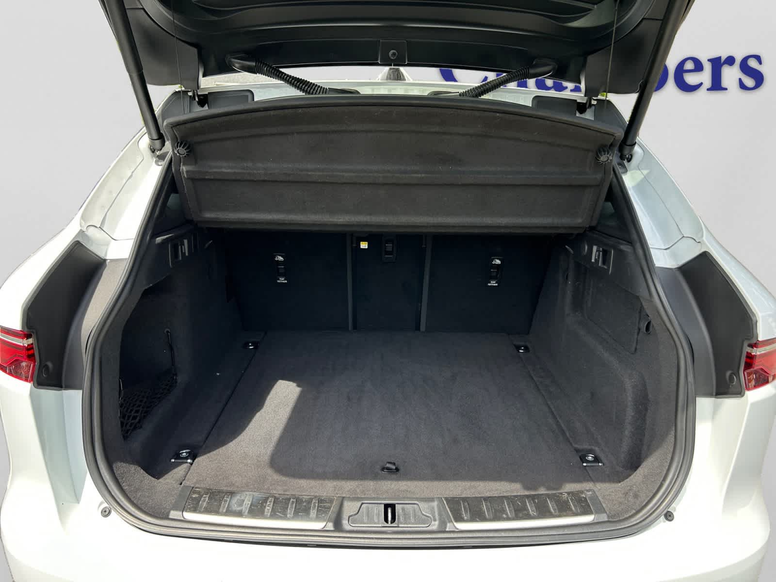 Certified 2023 Jaguar F-PACE AWD/4WD image 7