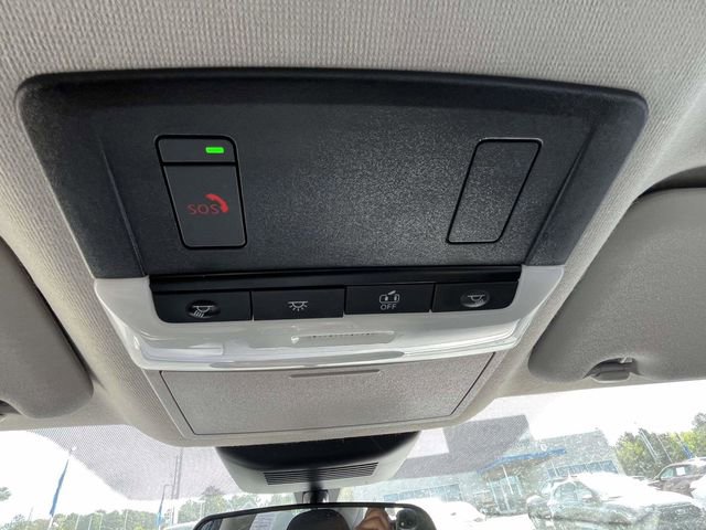 Used 2025 Nissan Sentra SV FWD image 27