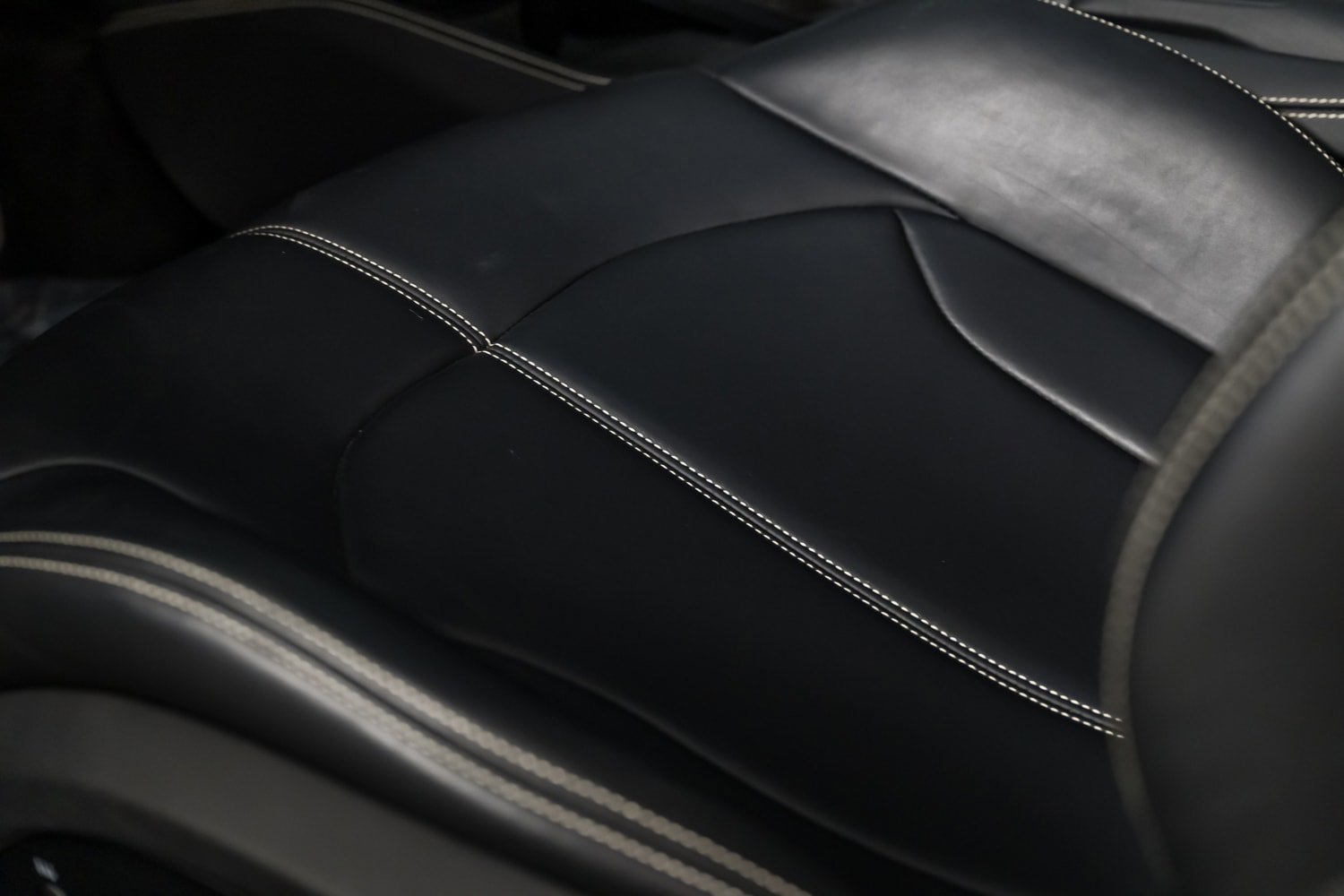 Certified 2021 Ferrari F8 Tributo image 45