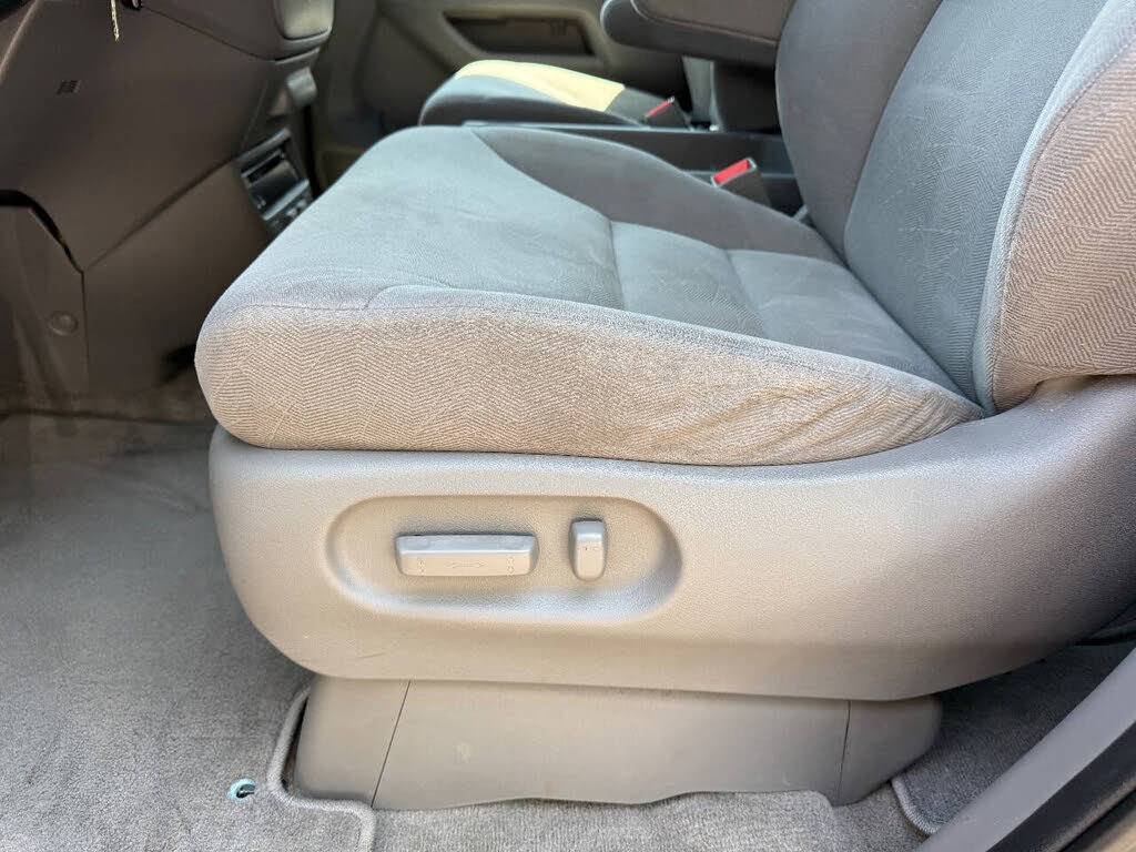 Used 2010 Honda Odyssey EX image 15