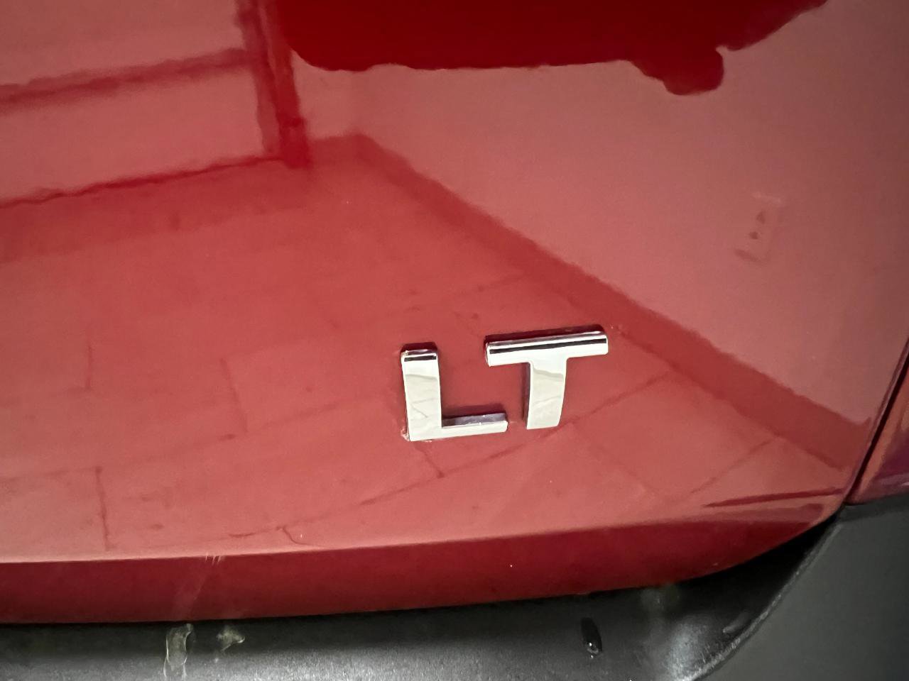 Used 2019 Chevrolet Traverse LT FWD image 22