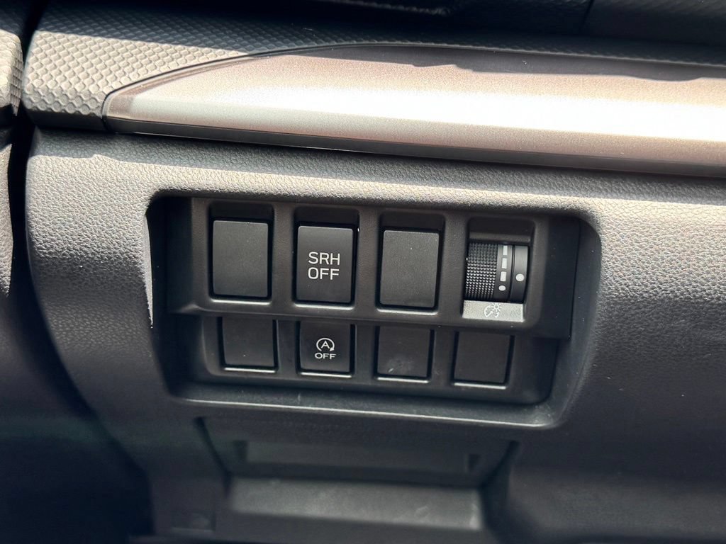 Used 2023 Subaru Forester Premium AWD/4WD image 36