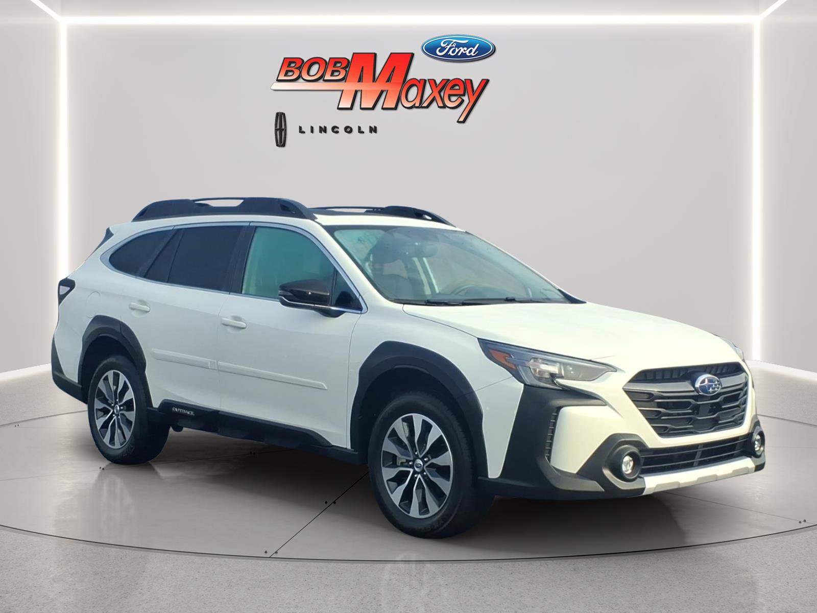 Used 2024 Subaru Outback Limited image 3