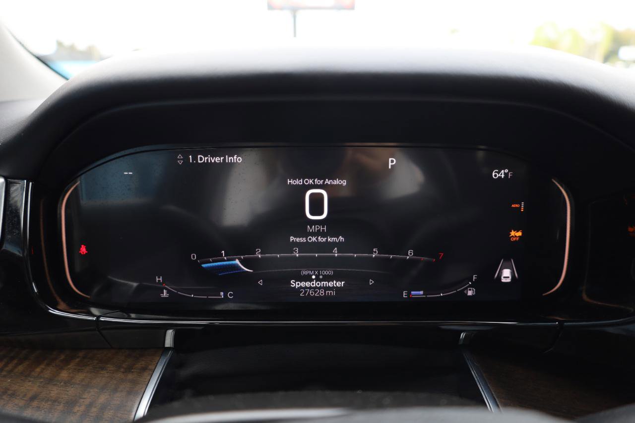 Used 2023 Jeep Grand Wagoneer 4WD image 9